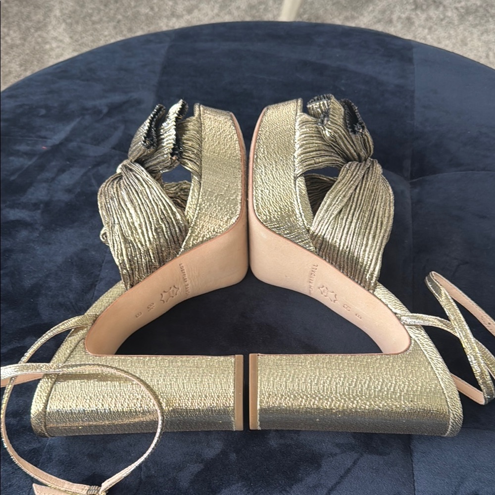 Randall Loeffler Natalie Pleated Platform Heels - Picture 7 of 13